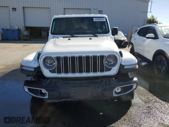 2025 Jeep Wrangler Sahara with VIN 1C4RJXP6XSW579389, listed as a Copart auction lot 82042905 with 11,393 mi miles and Clean title. Bid and sale history available at DreamBid. Image 5.