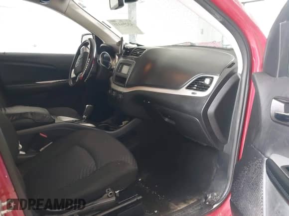 2019 Dodge Journey SE with VIN 3C4PDCBB9KT845177, listed as a IAAI auction lot 43296415 with 162,846 mi miles and . Bid and sale history available at DreamBid. Image 5.