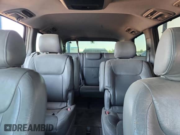 2004 Toyota Sienna XLE z VIN 5TDZA22C94S090436, wystawiony jako Copart lot #82654735 z przebiegiem 250 511 mil mil oraz Czysty tytuł • Clean title. Historia ofert i sprzedaży dostępna na DreamBid. Obrazek 10.