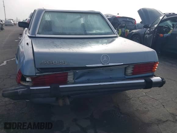 1985 Mercedes-Benz 380 with VIN WDBBA45C5FA029222, listed as a IAAI auction lot 41658132 with 129,548 mi miles and . Bid and sale history available at DreamBid. Image 16.
