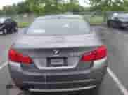2012 BMW 5 Series 528i z VIN WBAXG5C52CDX06475, wystawiony jako IAAI lot #42440525 z przebiegiem 124 496 mil mil oraz . Historia ofert i sprzedaży dostępna na DreamBid. Obrazek 16.