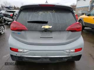 2020 Chevrolet Bolt EV LT z VIN 1G1FY6S06L4109040, wystawiony jako Copart lot #42006653 z przebiegiem 37 156 mil mil oraz . Historia ofert i sprzedaży dostępna na DreamBid. Obrazek 6.