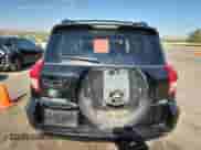 2006 Toyota RAV4 Sport с VIN JTMBD32V265004604, выставлен на аукционе Copart как лот 71237895 с пробегом 119 694 миль миль и Списание • Salvage title. История ставок и продаж доступна на DreamBid. Изображение 6.