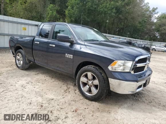 2013 Ram 1500 SLT z VIN 1C6RR6GP4DS649756, wystawiony jako Copart lot #82113625 z przebiegiem 156 184 mil mil oraz Szkoda całkowita • Salvage title. Historia ofert i sprzedaży dostępna na DreamBid. Obrazek 4.