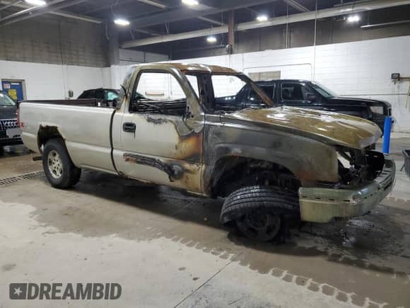 2004 Chevrolet Silverado 1500 LS с VIN 1GCEK14T14E306756, выставлен на аукционе Copart как лот 79057094 с пробегом Не указан миль и Списание • Salvage title. История ставок и продаж доступна на DreamBid. Изображение 4.