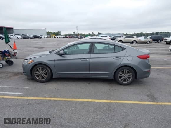 2018 Hyundai Elantra SEL with VIN 5NPD84LF2JH300306, listed as a IAAI auction lot 43365502 with 190,400 mi miles and . Bid and sale history available at DreamBid. Image 14.