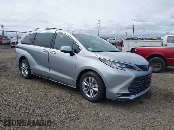 2025 Toyota Sienna Limited с VIN 5TDZRKEC9SS234407, выставлен на аукционе IAAI как лот 42131916 с пробегом 7 695 миль миль и . История ставок и продаж доступна на DreamBid. Изображение 1.