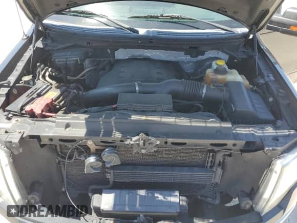 2013 Ford F-150 XL z VIN 1FTFX1CT3DFD45768, wystawiony jako Copart lot #57314795 z przebiegiem 185 429 mil mil oraz Szkoda całkowita • Salvage title. Historia ofert i sprzedaży dostępna na DreamBid. Obrazek 11.