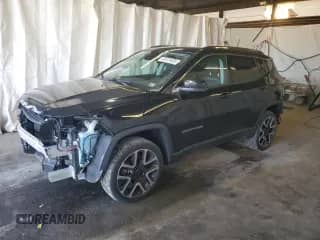 2018 Jeep Compass Limited с VIN 3C4NJDCB9JT113439, выставлен на аукционе Copart как лот 82579405 с пробегом 62 315 миль миль и Списание • Salvage title. История ставок и продаж доступна на DreamBid. Изображение 1.