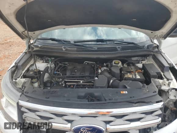 2018 Ford Explorer XLT with VIN 1FM5K7D8XJGB64627, listed as a Copart auction lot 83804395 with 141,653 mi miles and Salvage title. Bid and sale history available at DreamBid. Image 12.