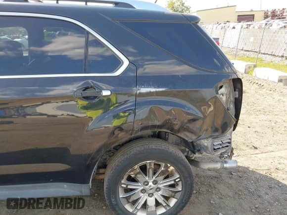 2010 Chevrolet Equinox LTZ с VIN 2CNFLFEY5A6392285, выставлен на аукционе IAAI как лот 43191542 с пробегом 112 769 миль миль и . История ставок и продаж доступна на DreamBid. Изображение 6.