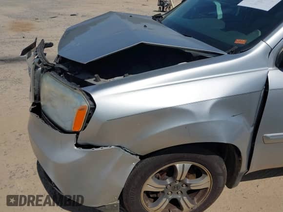 2015 Honda Pilot SE with VIN 5FNYF3H33FB009416, listed as a IAAI auction lot 43137023 with 231,984 mi miles and . Bid and sale history available at DreamBid. Image 6.