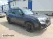 2022 Subaru Forester z VIN JF2SKELC1NH400648, wystawiony jako Copart lot #60671285 z przebiegiem 141 928 mil mil oraz Szkoda całkowita • Salvage title. Historia ofert i sprzedaży dostępna na DreamBid. Obrazek 4.