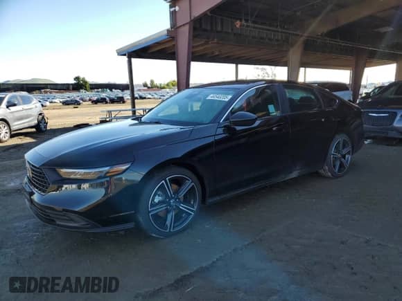 2025 Honda Accord Sport with VIN 1HGCY2F54SA013014, listed as a Copart auction lot 44540205 with 852 mi miles and Salvage title. Bid and sale history available at DreamBid. Image 1.