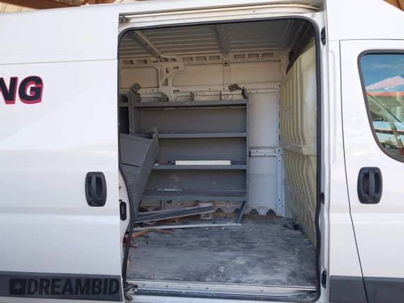 2017 Ram ProMaster Cargo с VIN 3C6TRVDG1HE539700, выставлен на аукционе IAAI как лот 43496414 с пробегом 67 900 миль миль и . История ставок и продаж доступна на DreamBid. Изображение 8.