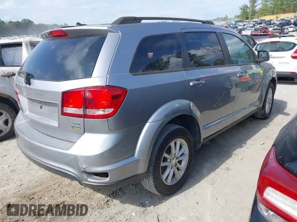 2016 Dodge Journey SXT z VIN 3C4PDCBG5GT185495, wystawiony jako IAAI lot #43422664 z przebiegiem 183 060 mil mil oraz . Historia ofert i sprzedaży dostępna na DreamBid. Obrazek 4.