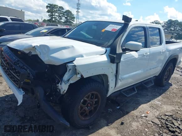 2022 Nissan Frontier SV с VIN 1N6ED1EK6NN671965, выставлен на аукционе IAAI как лот 42212742 с пробегом 37 127 миль миль и . История ставок и продаж доступна на DreamBid. Изображение 2.