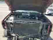 2015 Chevrolet Silverado 2500HD LTZ z VIN 1GC1KWE8XFF555091, wystawiony jako Copart lot #60216925 z przebiegiem 466 252 mil mil oraz Szkoda całkowita • Salvage title. Historia ofert i sprzedaży dostępna na DreamBid. Obrazek 11.