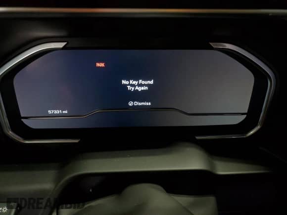 2023 GMC Sierra 1500 Denali с VIN 3GTUUGE85PG143996, выставлен на аукционе Copart как лот 70958025 с пробегом 57 331 миль миль и Списание • Salvage title. История ставок и продаж доступна на DreamBid. Изображение 9.