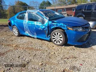 2019 Toyota Camry SE z VIN 4T1B11HK3KU227689, wystawiony jako IAAI lot #43454707 z przebiegiem 48 165 mil mil oraz . Historia ofert i sprzedaży dostępna na DreamBid. Obrazek 1.