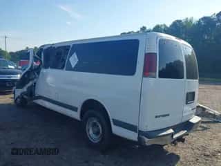 2001 Chevrolet Express с VIN 1GAHG39RX11218372, выставлен на аукционе IAAI как лот 42101819 с пробегом Не указан миль и . История ставок и продаж доступна на DreamBid. Изображение 3.