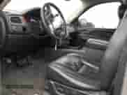 2010 Chevrolet Suburban LTZ с VIN 1GNUCKE07AR197122, выставлен на аукционе Copart как лот 86930304 с пробегом 211 671 миль миль и Списание • Salvage title. История ставок и продаж доступна на DreamBid. Изображение 7.