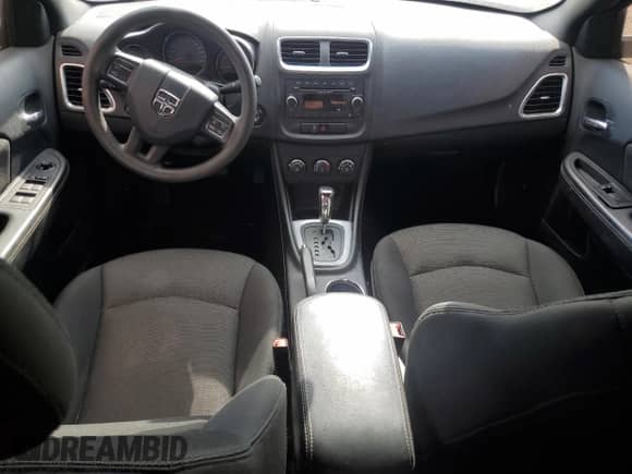 2013 Dodge Avenger SE с VIN 1C3CDZAB3DN638178, выставлен на аукционе Copart как лот 72099534 с пробегом 86 827 миль миль и Списание • Salvage title. История ставок и продаж доступна на DreamBid. Изображение 8.