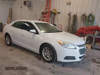 2015 Chevrolet Malibu LT с VIN 1G11C5SL9FF310596, выставлен на аукционе IAAI как лот 43028402 с пробегом 137 035 миль миль и . История ставок и продаж доступна на DreamBid. Изображение 1.