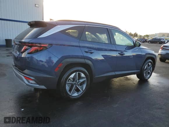 2025 Hyundai Tucson SEL с VIN 5NMJB3DE9SH468561, выставлен на аукционе Copart как лот 86665485 с пробегом 25 474 миль миль и Чистый • Clean title. История ставок и продаж доступна на DreamBid. Изображение 3.