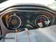 2019 Dodge Challenger SXT z VIN 2C3CDZAGXKH701391, wystawiony jako Copart lot #71412865 z przebiegiem 145 999 mil mil oraz Szkoda całkowita • Salvage title. Historia ofert i sprzedaży dostępna na DreamBid. Obrazek 9.