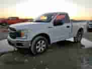 2018 Ford F-150 XL z VIN 1FTMF1CBXJKE84946, wystawiony jako Copart lot #90399315 z przebiegiem 124 135 mil mil oraz Czysty tytuł • Clean title. Historia ofert i sprzedaży dostępna na DreamBid. Obrazek 1.