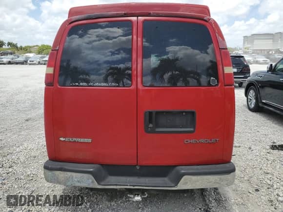 2006 Chevrolet Express Passenger z VIN 1GBFG15T761161936, wystawiony jako Copart lot #54722845 z przebiegiem 182 353 mil mil oraz Szkoda całkowita • Salvage title. Historia ofert i sprzedaży dostępna na DreamBid. Obrazek 6.