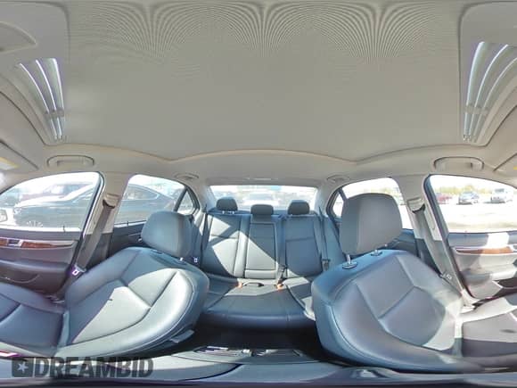 2014 Mercedes-Benz C 250 Sport with VIN WDDGF4HB3EG245034, listed as a Copart auction lot 85295885 with 97,912 mi miles and Clean title. Bid and sale history available at DreamBid. Image 14.