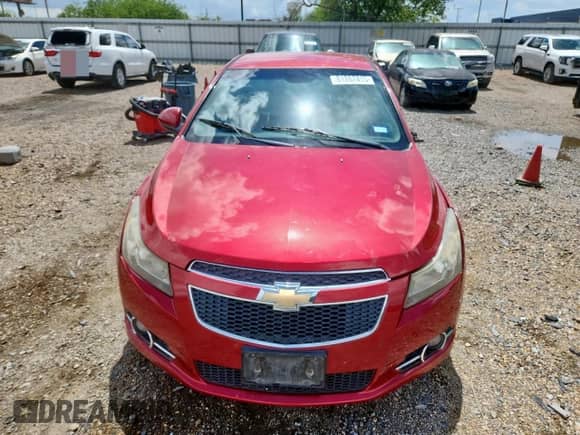 2014 Chevrolet Cruze 1LT with VIN 1G1PC5SB2E7398370, listed as a Copart auction lot 81267415 with Not provided miles and Salvage title. Bid and sale history available at DreamBid. Image 5.