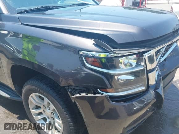 2018 Chevrolet Suburban LT с VIN 1GNSKHKC4JR360143, выставлен на аукционе IAAI как лот 42606797 с пробегом 170 946 миль миль и . История ставок и продаж доступна на DreamBid. Изображение 19.