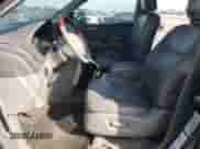 2004 Toyota Sienna XLE z VIN 5TDBA22C84S010562, wystawiony jako Copart lot #89595215 z przebiegiem 211 314 mil mil oraz Czysty tytuł • Clean title. Historia ofert i sprzedaży dostępna na DreamBid. Obrazek 7.