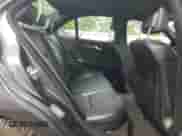 2013 Mercedes-Benz C 300 Sport с VIN WDDGF8AB0DR269523, выставлен на аукционе Copart как лот 81766495 с пробегом 92 954 миль миль и Списание • Salvage title. История ставок и продаж доступна на DreamBid. Изображение 10.