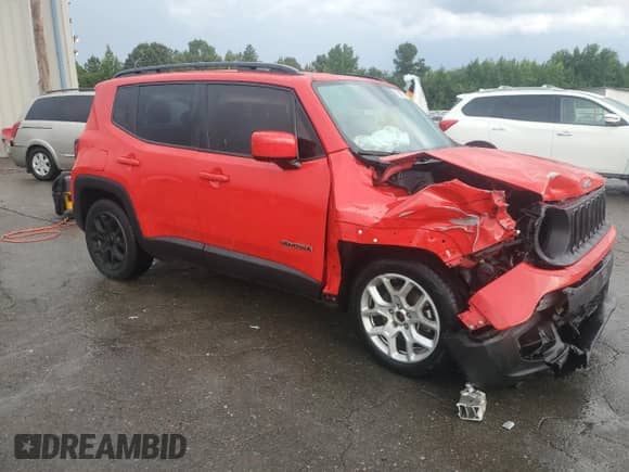 2018 Jeep Renegade Altitude with VIN ZACCJABB2JPG68733, listed as a Copart auction lot 67998775 with 155,471 mi miles and Salvage title. Bid and sale history available at DreamBid. Image 4.