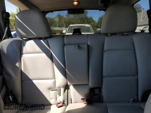 2005 Hyundai Santa Fe GLS z VIN KM8SC13E35U993857, wystawiony jako Copart lot #70689634 z przebiegiem 179 947 mil mil oraz Czysty tytuł • Clean title. Historia ofert i sprzedaży dostępna na DreamBid. Obrazek 10.