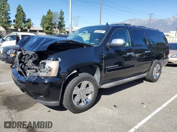 2013 Chevrolet Suburban LT z VIN 1GNSCJE06DR100546, wystawiony jako Copart lot #86519335 z przebiegiem 192 147 mil mil oraz Szkoda całkowita • Salvage title. Historia ofert i sprzedaży dostępna na DreamBid. Obrazek 1.