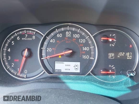 2014 Nissan Maxima SV with VIN 1N4AA5AP9EC471554, listed as a IAAI auction lot 43150248 with 102,187 mi miles and . Bid and sale history available at DreamBid. Image 7.