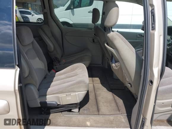 2006 Dodge Grand Caravan SXT z VIN 2D4GP44L76R913488, wystawiony jako IAAI lot #43020732 z przebiegiem 181 113 mil mil oraz . Historia ofert i sprzedaży dostępna na DreamBid. Obrazek 8.