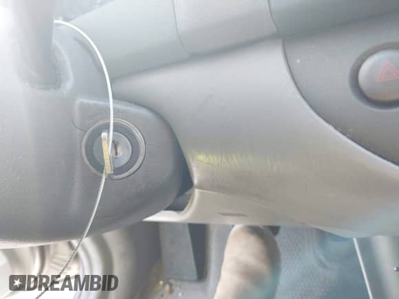 2006 Toyota Camry STD с VIN 4T1BE32K76U734626, выставлен на аукционе IAAI как лот 42644763 с пробегом 284 458 миль миль и . История ставок и продаж доступна на DreamBid. Изображение 11.