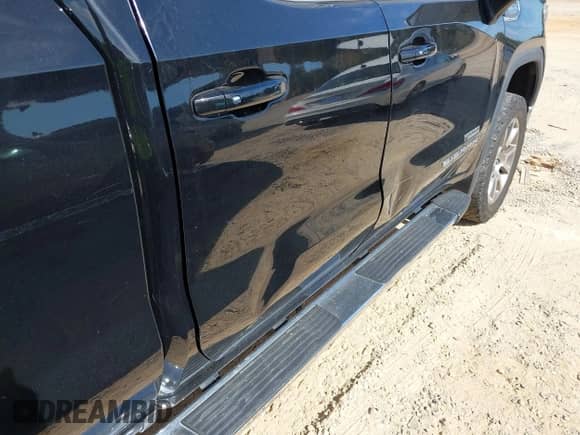 2019 GMC Sierra 1500 SLE with VIN 1GTR9BED5KZ342112, listed as a IAAI auction lot 43531746 with 118,719 mi miles and . Bid and sale history available at DreamBid. Image 17.