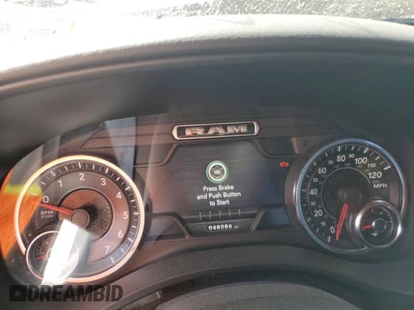 2020 Ram 1500 Big Horn z VIN 1C6RREFGXLN338132, wystawiony jako Copart lot #82759734 z przebiegiem 48 086 mil mil oraz Nie do naprawy • Non repairable. Historia ofert i sprzedaży dostępna na DreamBid. Obrazek 9.