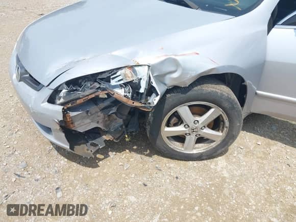 2004 Honda Accord EX with VIN 1HGCM56634A030038, listed as a IAAI auction lot 42769672 with 291,421 mi miles and . Bid and sale history available at DreamBid. Image 18.