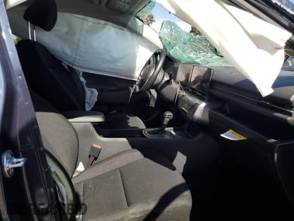 2024 Hyundai Kona SEL z VIN KM8HB3AB0RU182945, wystawiony jako Copart lot #75560114 z przebiegiem 4 056 mil mil oraz Szkoda całkowita • Salvage title. Historia ofert i sprzedaży dostępna na DreamBid. Obrazek 7.