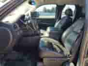 2009 Chevrolet Silverado 1500 LTZ с VIN 1GCEK39019Z228053, выставлен на аукционе Copart как лот 69630765 с пробегом 119 852 миль миль и Списание • Salvage title. История ставок и продаж доступна на DreamBid. Изображение 7.