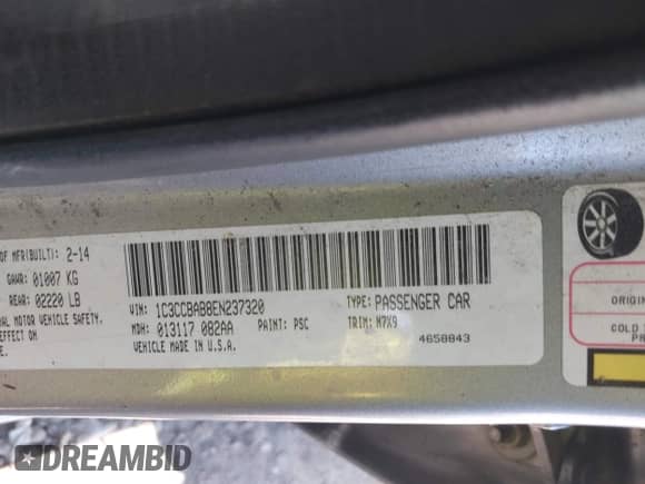 2014 Chrysler 200 LX с VIN 1C3CCBAB8EN237320, выставлен на аукционе IAAI как лот 43551760 с пробегом 130 648 миль миль и . История ставок и продаж доступна на DreamBid. Изображение 9.