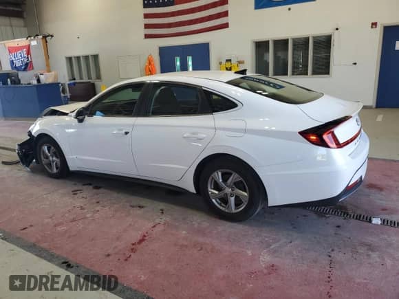 2023 Hyundai Sonata SE с VIN KMHL24JA4PA335221, выставлен на аукционе Copart как лот 68869175 с пробегом 70 586 миль миль и Списание • Salvage title. История ставок и продаж доступна на DreamBid. Изображение 2.